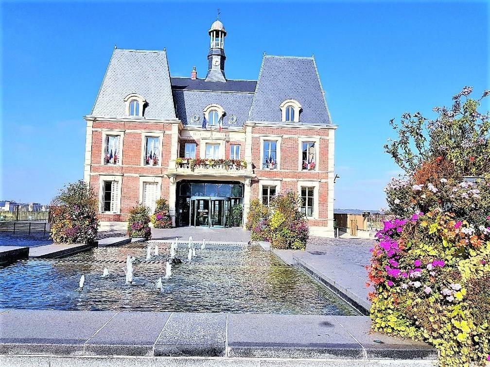 Chambre Privee Entre Paris Et Disneyland Apartment Noisy-le-Grand Exterior photo
